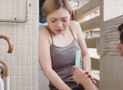 Người chồng vô sinh giúp em dâu mang thai